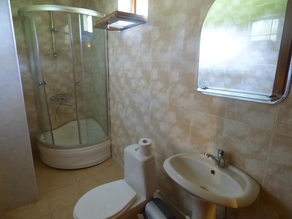מסטיה Hotel Hatsvali חדר תמונה