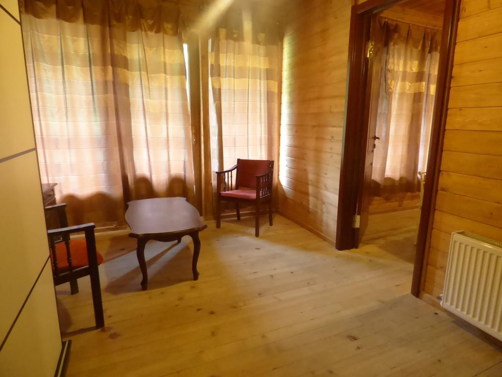 מסטיה Hotel Hatsvali חדר תמונה
